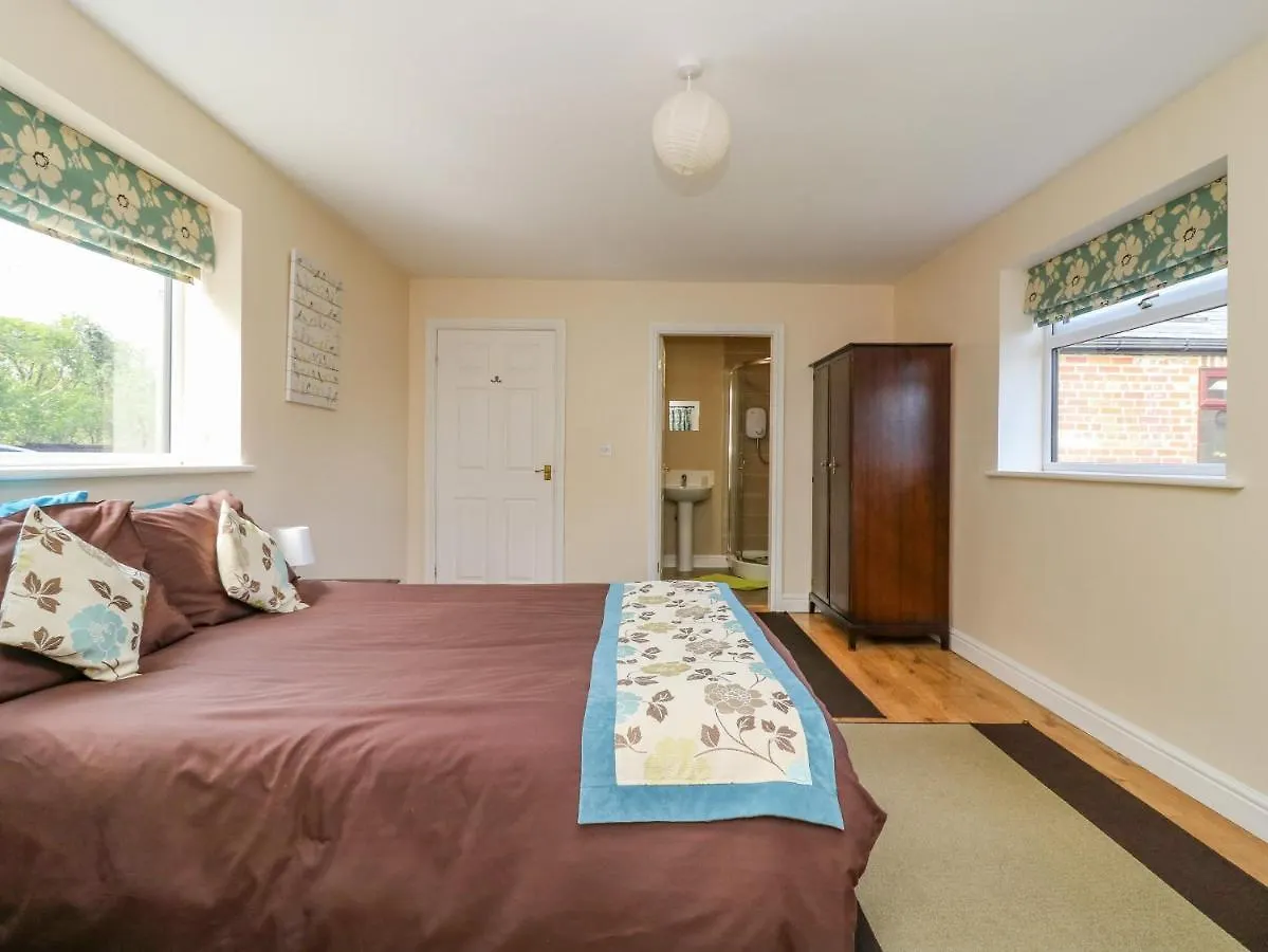 1 Pines Farm Cottages Ulleskelf Casa vacanze